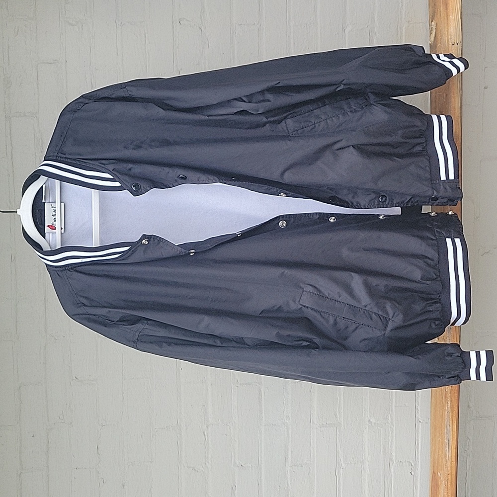Cardinal Brand Men's 3XL Black  Windbreaker Jacket. Lightweight Fleece Lined.